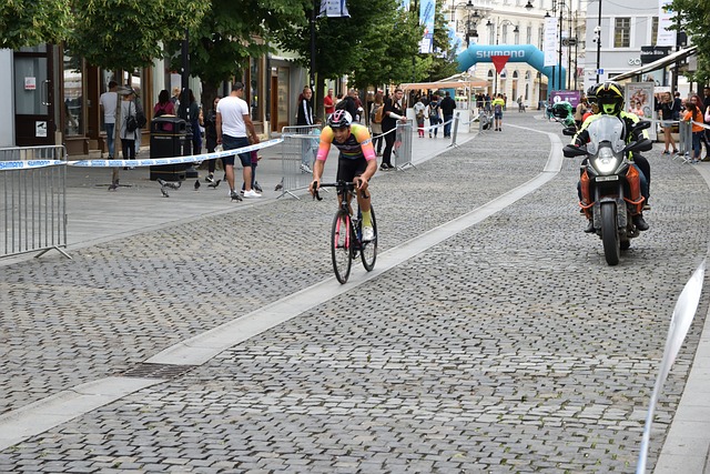 基于上述分 基于上述分