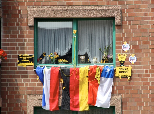 的竞争激烈 的竞争激烈